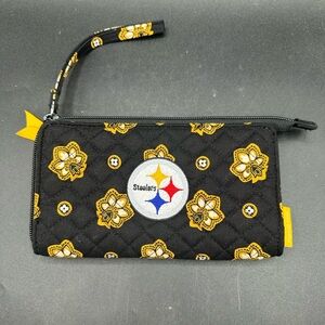 Vera Bradley Pittsburgh Steelers Front Zip RFID Clutch Wristlet Wallet